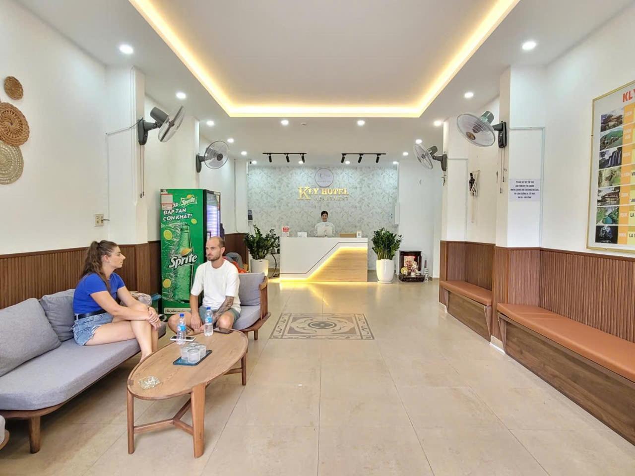 Kly Apartment Hotel Hue Eksteriør bilde